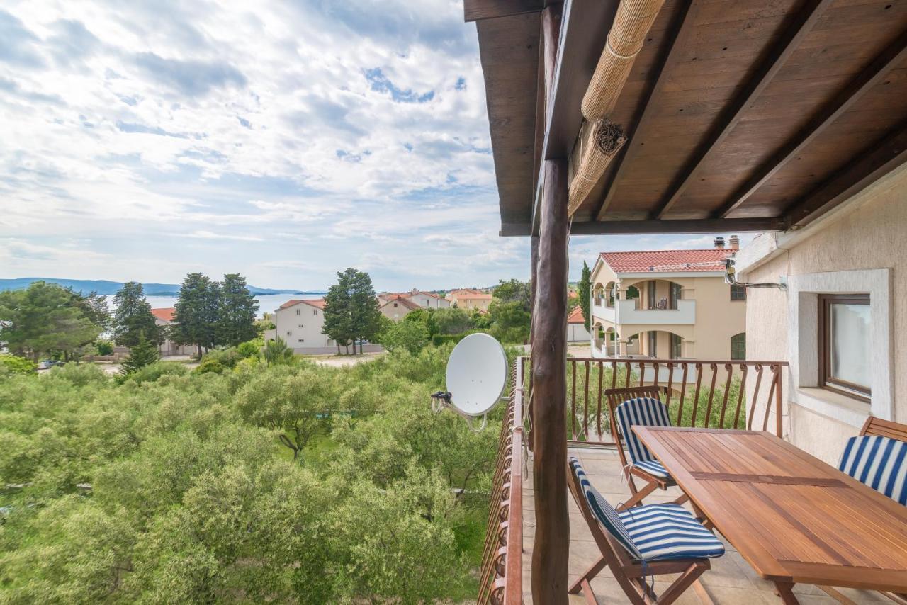 Apartments Bepina 比奥格勒·纳·莫鲁 外观 照片
